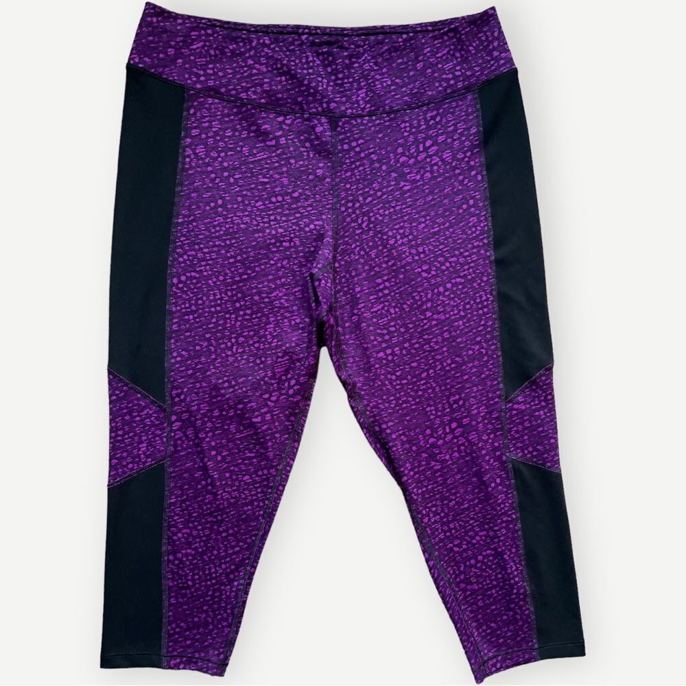 Just My Size JMS Active Purple & Black Stretch Crop Leggings. 1X. 16. 16 Plus.